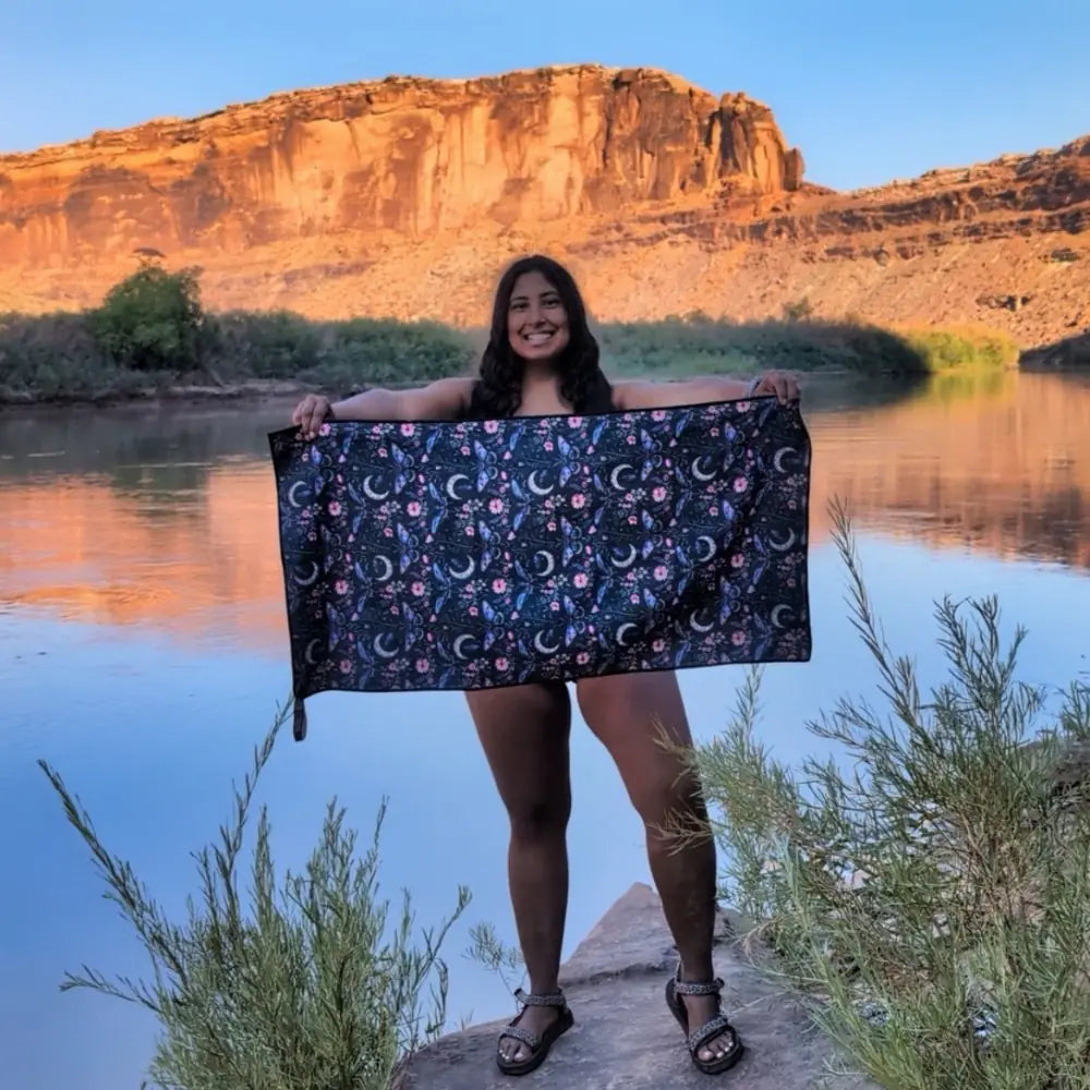 Adventure Towel Pack Size M- Wild image 1