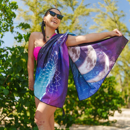 Adventure Towel Beach Size L with Pouch- Cosmic image 3