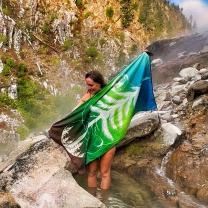 Adventure Towel Beach Size L with Pouch- Earth image 4